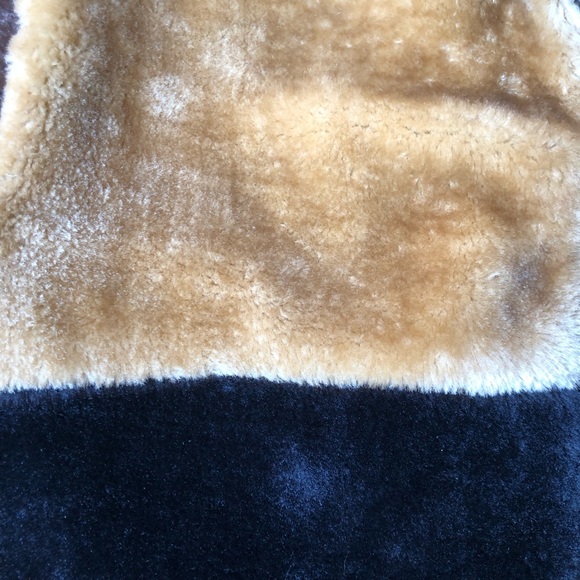 UO Urban Outfitters Faux Fur Patchwork Jacket Men's Unisex Size Medium Brown Tan - Picture 6 of 10